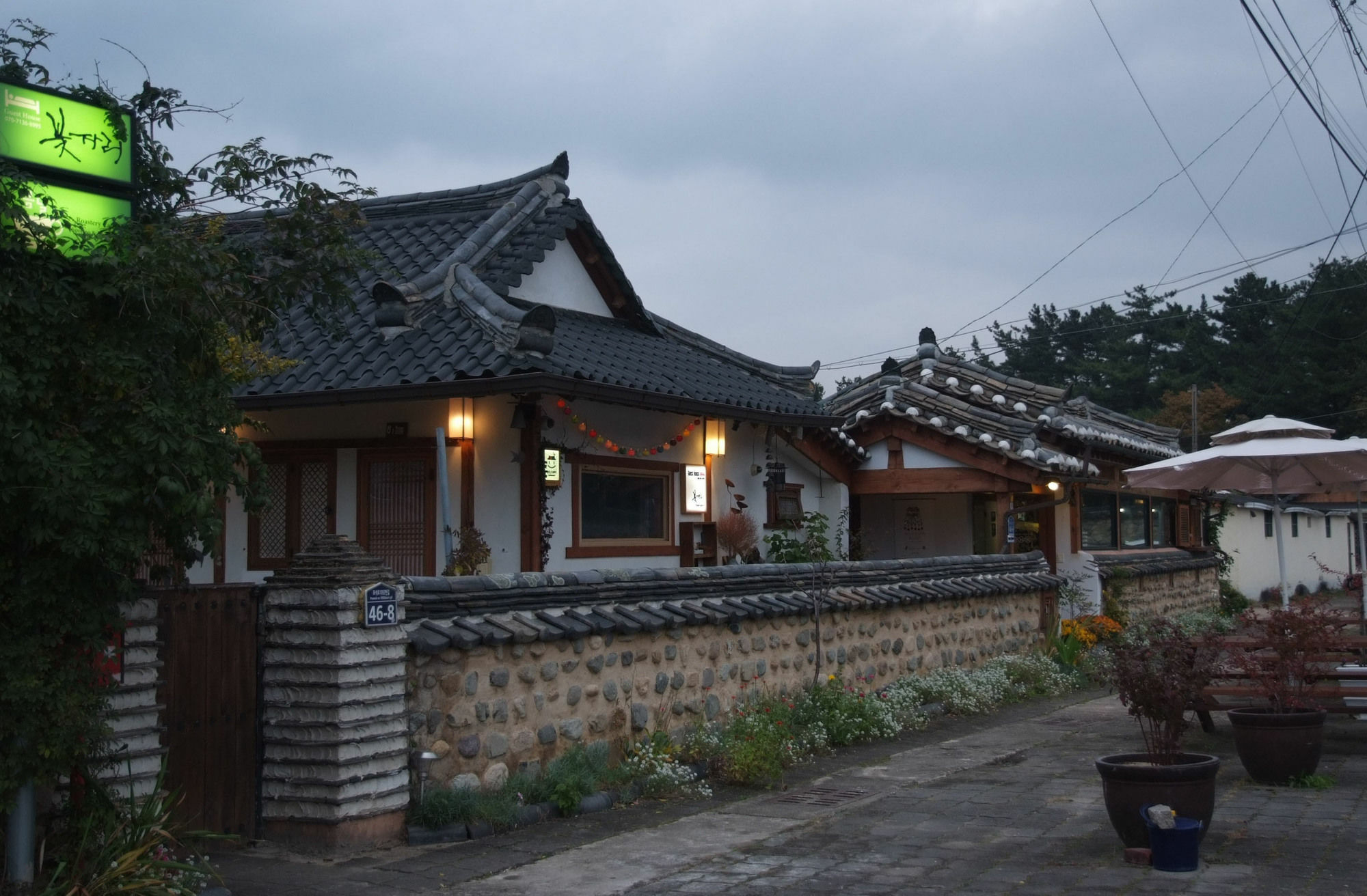 Floral Space Hanok Guesthouse Gyeongju Esterno foto